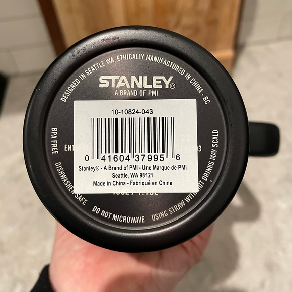 STANLEY ADVENTURE QUENCHER TUMBLER | 40 OZ l Black | - Picture 4 of 7